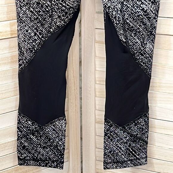 Lululemon Pace Rival High-Rise Crop 22" 4 - Picture 8 of 11